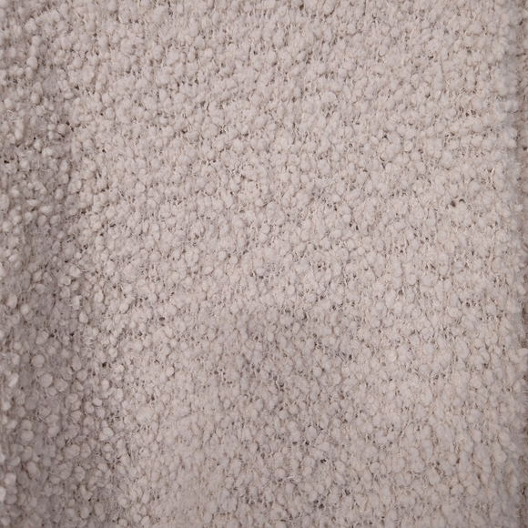 Pink Rose Ultra Soft Fluffy Pullover Sweater Hi Lol Hemline Size XL In Beige - Picture 5 of 8